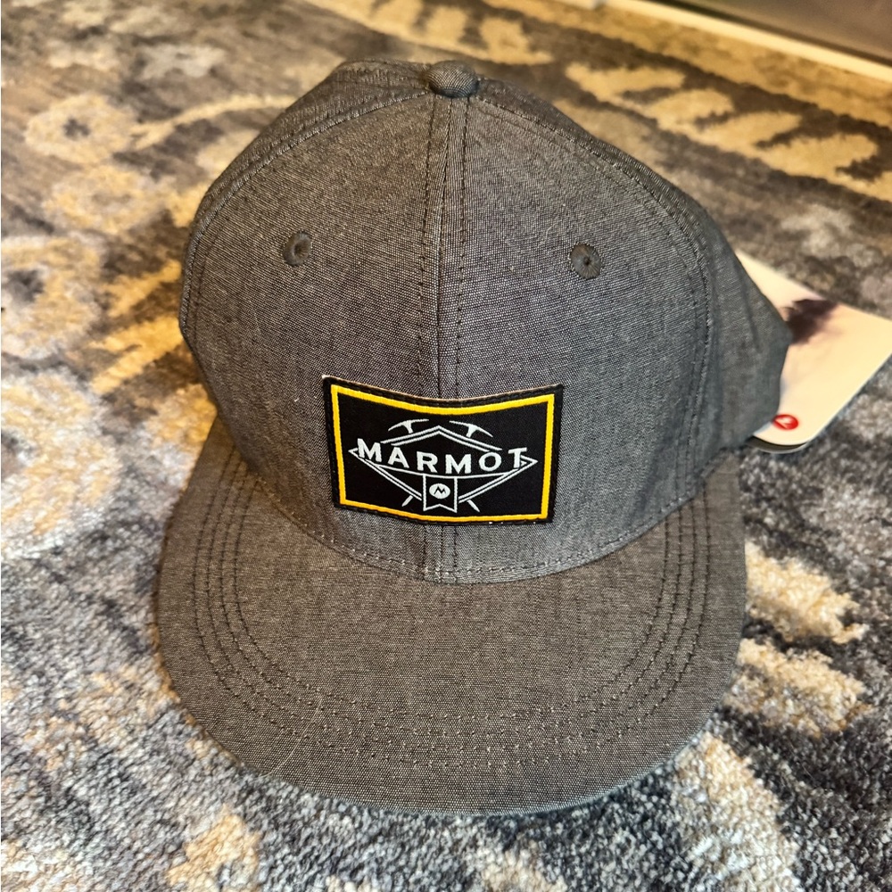 NWT Marmot Nice Axe Charcoal Gray Chambray Flat Brim Hat